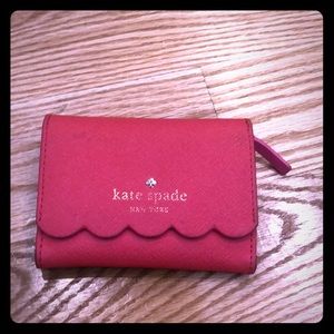 Kate spade pink scalloped wallet, lightly worn.